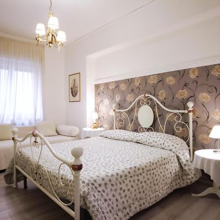 Casa Alessandro Casa Maria Francesca ナポリ エクステリア 写真