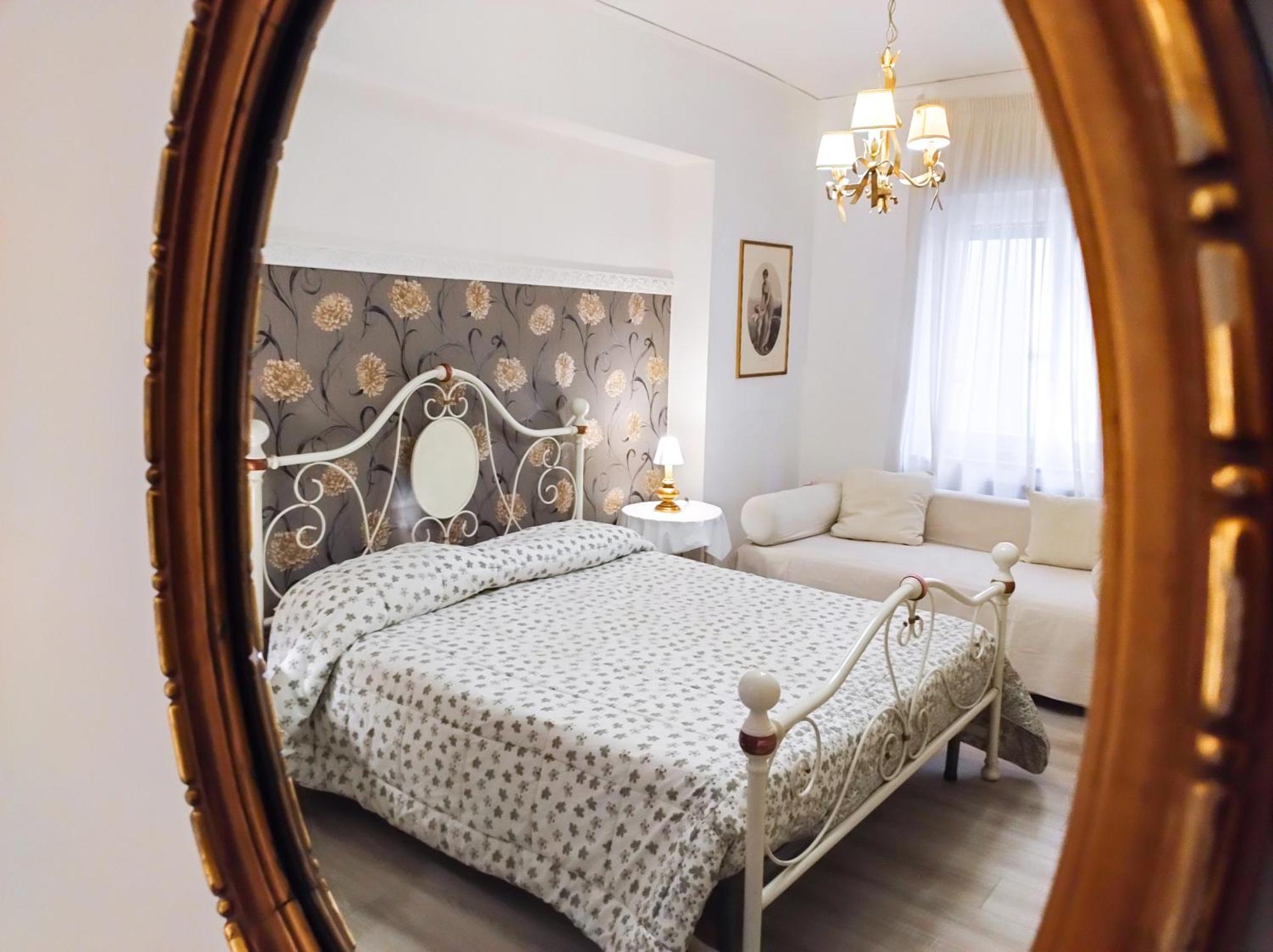 Casa Alessandro Casa Maria Francesca ナポリ エクステリア 写真